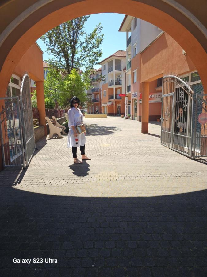 TILLA Stúdió Apartman Hajdúszoboszló Hajduszoboszlo Exterior foto